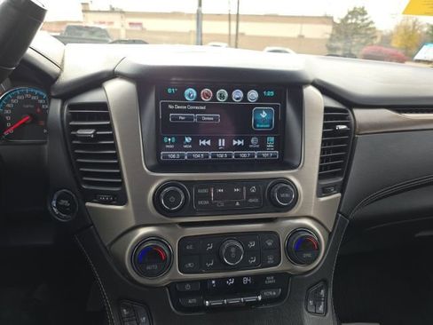 Used 2019 GMC Yukon Denali w/ Denali Ultimate Package image 14