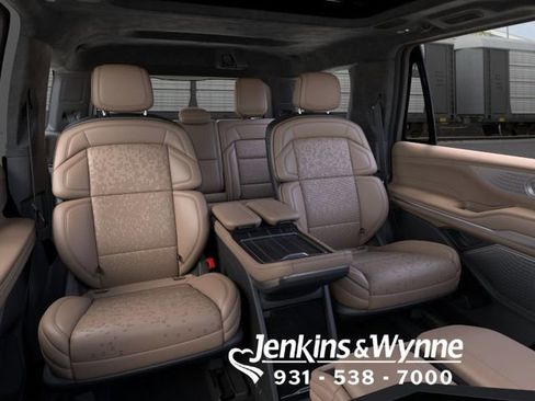 New 2026 Lincoln Navigator Black Label AWD/4WD image 11