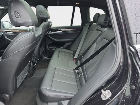 Used 2024 BMW X3 xDrive30i w/ Premium Package image 17