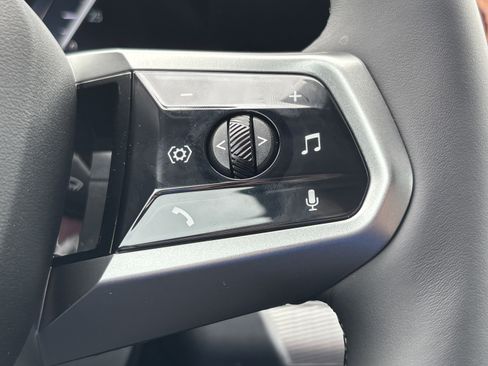 Used 2026 BMW i5 eDrive40 w/ M Sport Package image 22