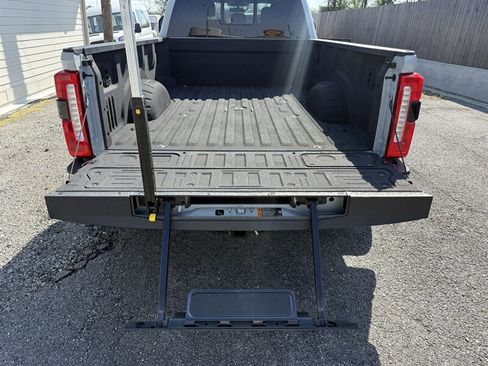 Used 2025 Ford F350 XLT w/ 360-Degree Camera Package image 37