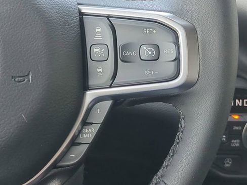 New 2026 RAM 1500 4x4 Crew Cab image 30