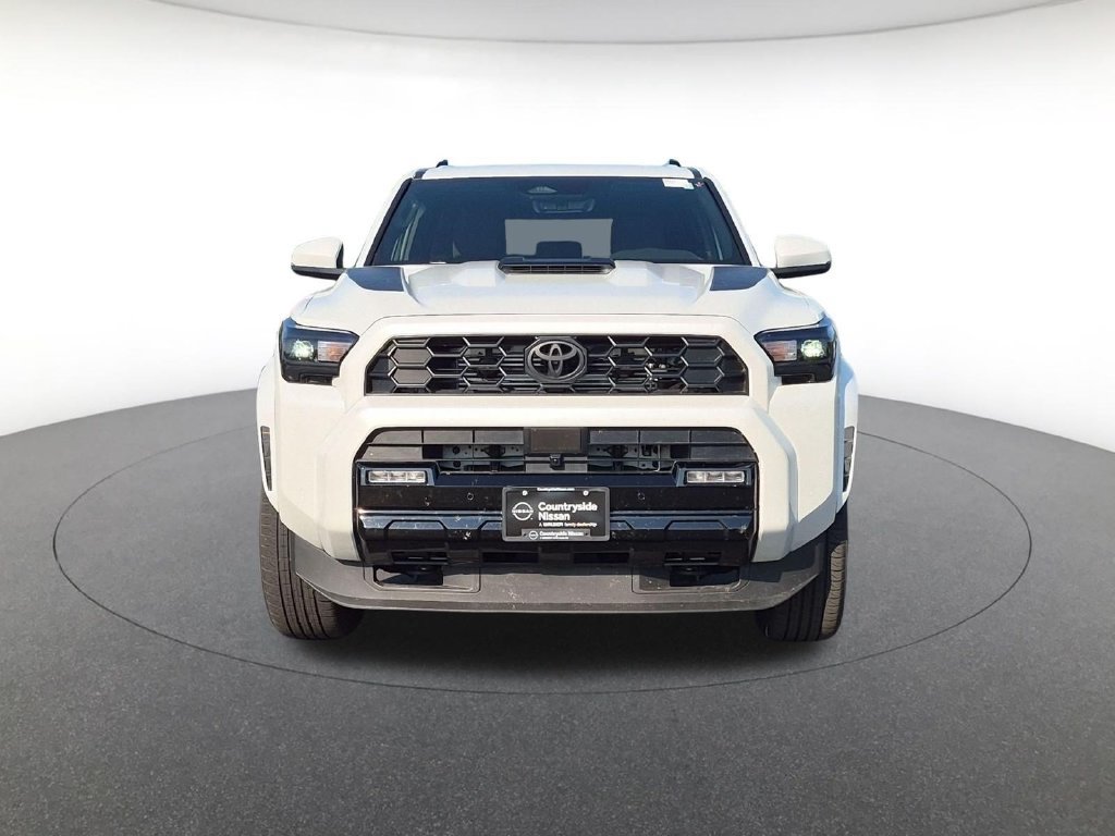 Used 2026 Toyota 4Runner TRD Sport AWD/4WD image 2