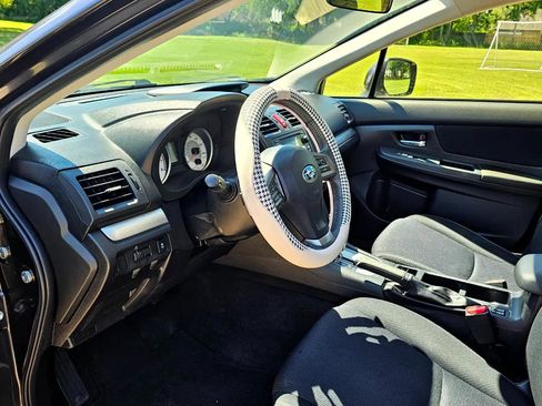 Used 2014 Subaru Impreza 2.0i Sport Premium image 18