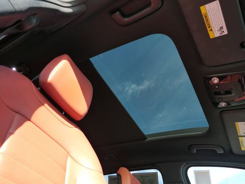 Used 2023 Kia Sportage SX Prestige image 29