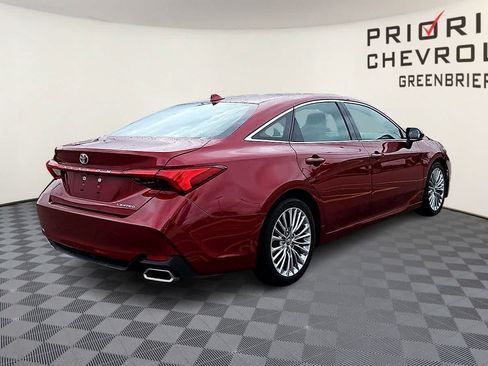 Used 2020 Toyota Avalon Limited FWD image 8