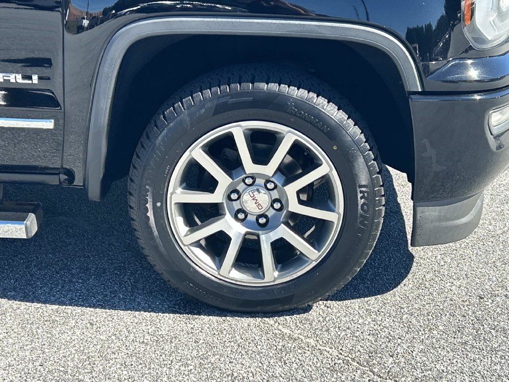 Used 2018 GMC Sierra 1500 Denali AWD/4WD image 10