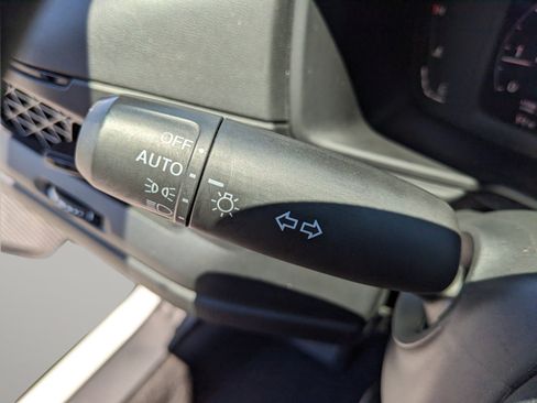 Used 2025 Honda Accord LX image 32