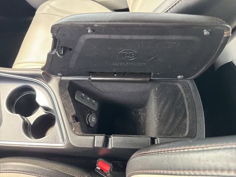 Used 2018 Dodge Challenger SXT Plus image 34