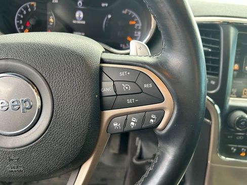 Used 2017 Jeep Grand Cherokee Limited 75th Anniversary image 25
