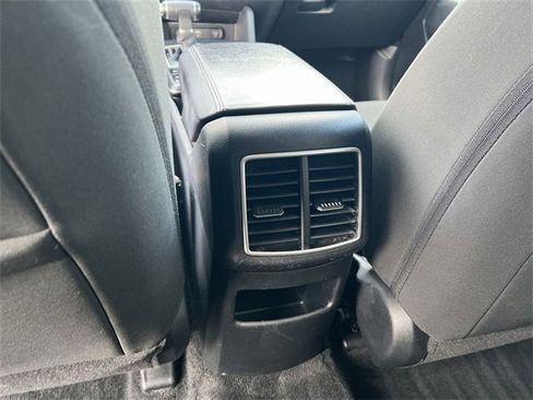 Used 2023 Kia Sportage LX image 19