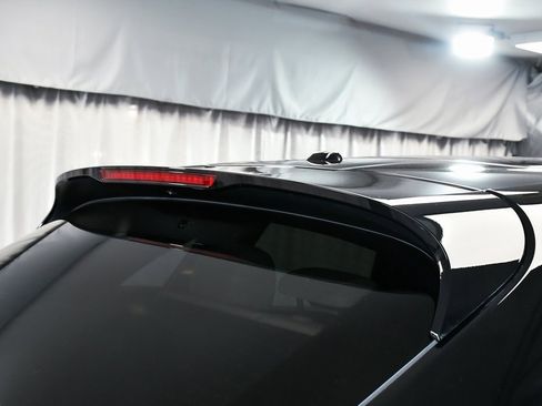 Used 2025 Porsche Macan image 82