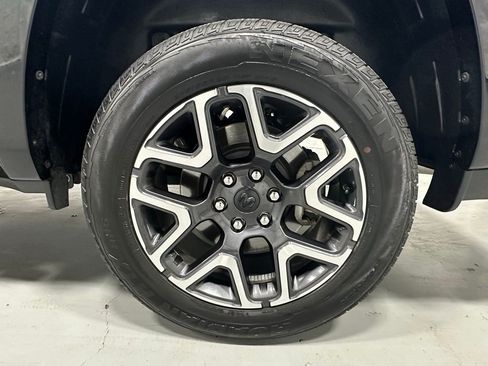 Used 2025 RAM 1500 Laramie image 62