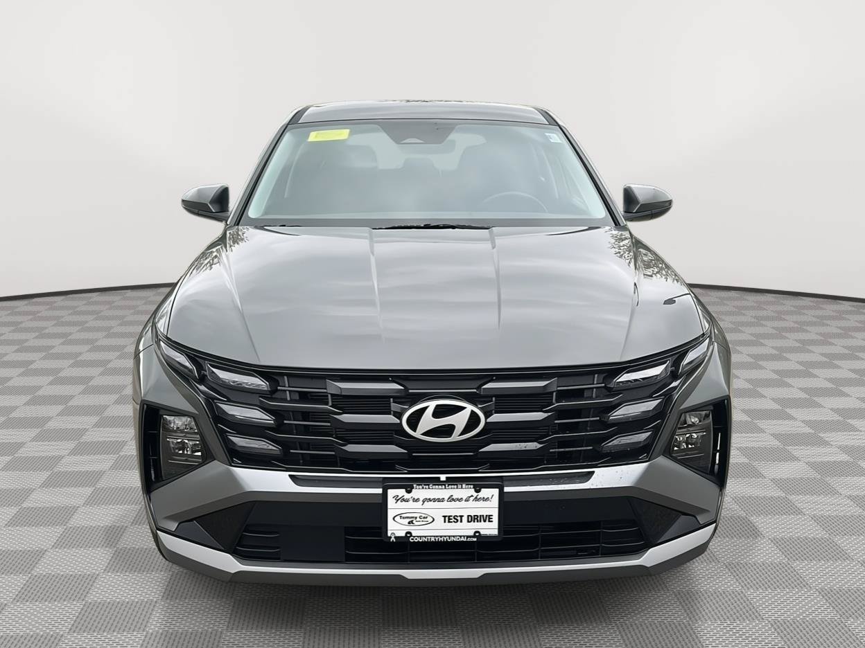 Used 2026 Hyundai Tucson SE AWD/4WD image 2