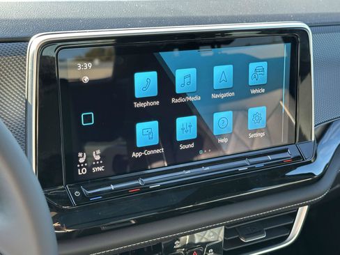 New 2026 Volkswagen Atlas Cross Sport SEL Premium R-Line image 27