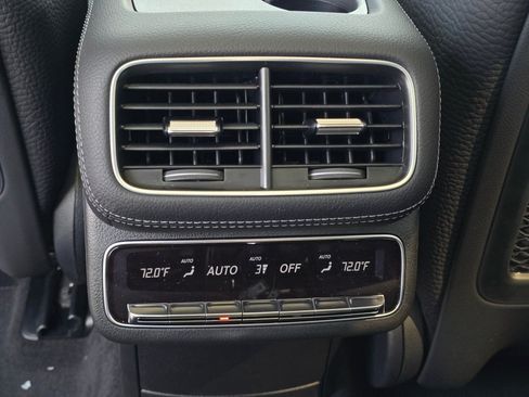 New 2026 Mercedes-Benz GLS 450 4MATIC image 18