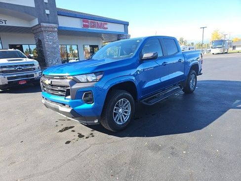 Used 2024 Chevrolet Colorado LT image 35