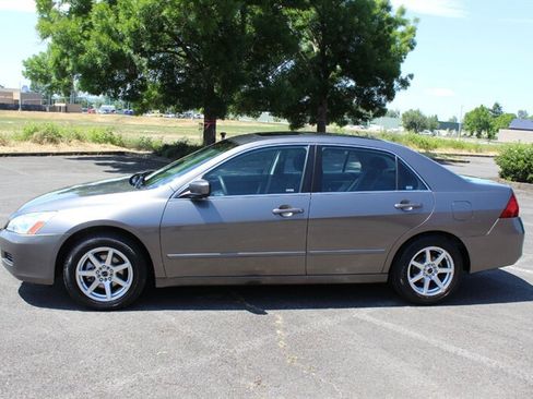 Used 2006 Honda Accord EX image 7