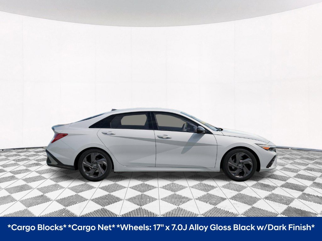 Used 2026 Hyundai Elantra Sport w/ Cargo Package FWD image 9