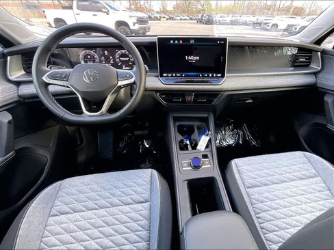 New 2026 Volkswagen Tiguan S image 12