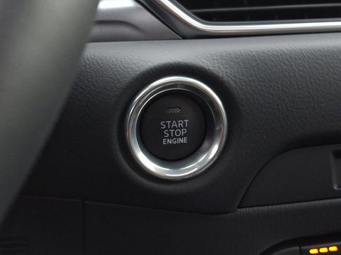 New 2025 MAZDA CX-5 AWD 2.5 S w/ Preferred Package image 18