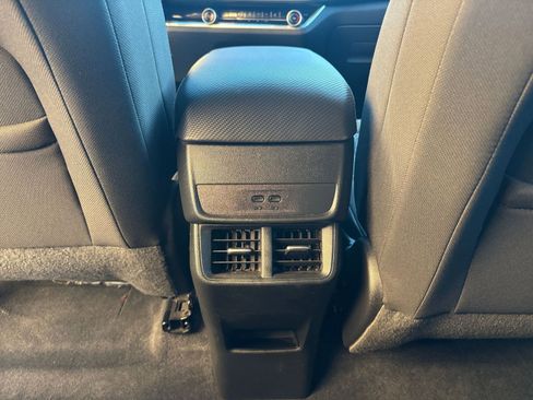 Used 2025 Chevrolet Equinox LT image 24