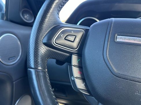 Used 2017 Land Rover Range Rover Evoque HSE Dynamic image 14