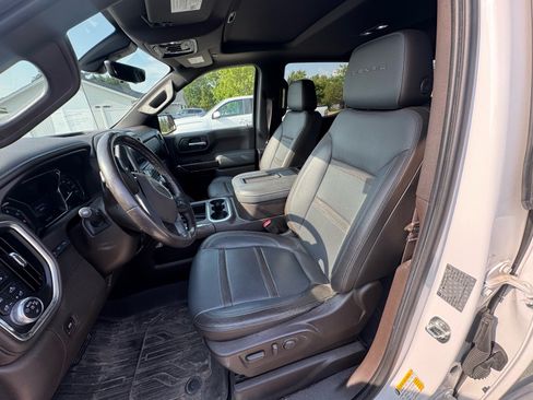 Used 2019 GMC Sierra 1500 Denali w/ Denali Ultimate Package AWD/4WD image 8
