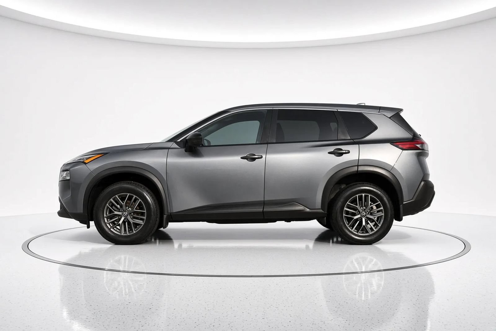 Used 2021 Nissan Rogue S FWD image 4