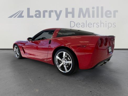 Used 2008 Chevrolet Corvette Coupe image 3