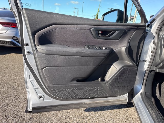 Used 2025 Subaru Forester Premium AWD/4WD image 16