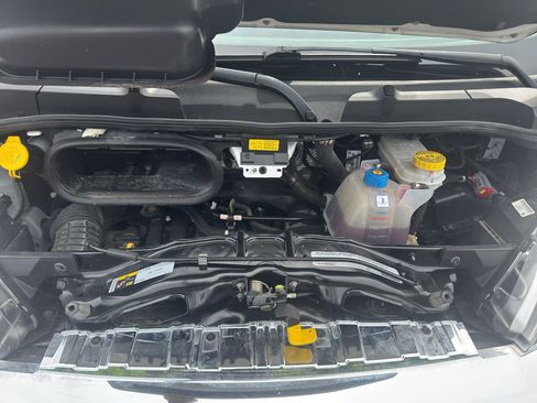 Used 2023 RAM ProMaster 3500 w/ Lane Management Group FWD image 11