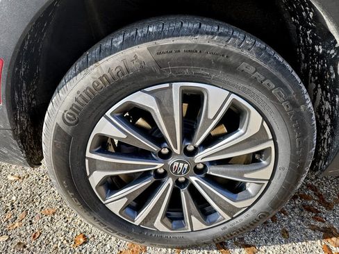 Used 2024 Buick Envision Preferred image 34