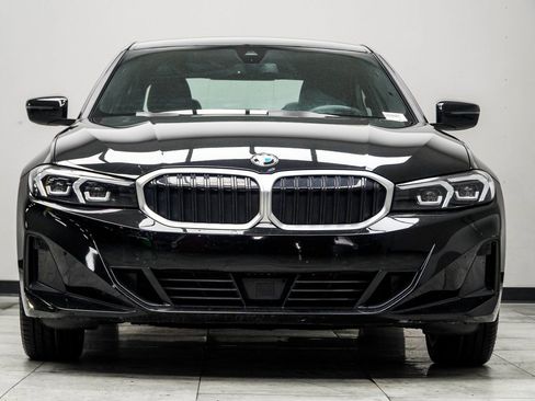 Used 2025 BMW 330i Sedan image 6