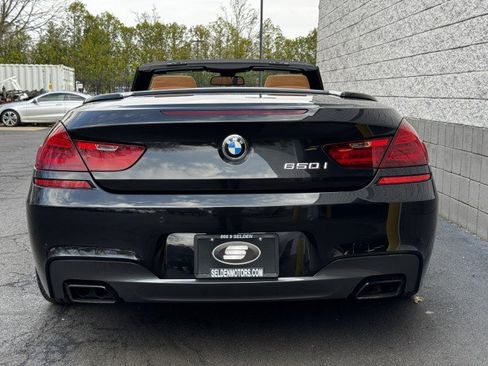 Used 2017 BMW 650i Convertible image 15