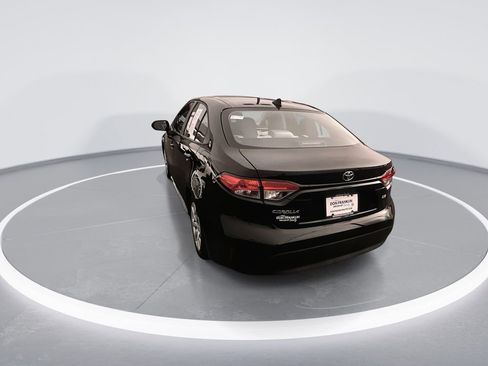 Used 2024 Toyota Corolla LE image 6