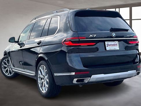 Used 2025 BMW X7 xDrive40i image 4