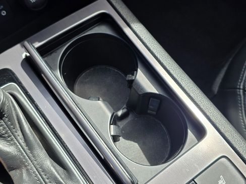 Used 2018 Genesis G80 3.8 image 35