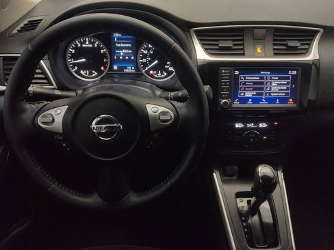 Used 2019 Nissan Sentra SV image 22