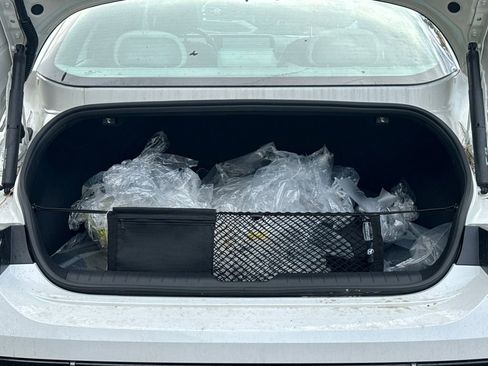 New 2025 Hyundai Ioniq 6 SEL image 13