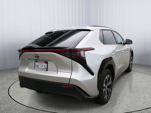 Certified 2024 Toyota bZ4X XLE image 8