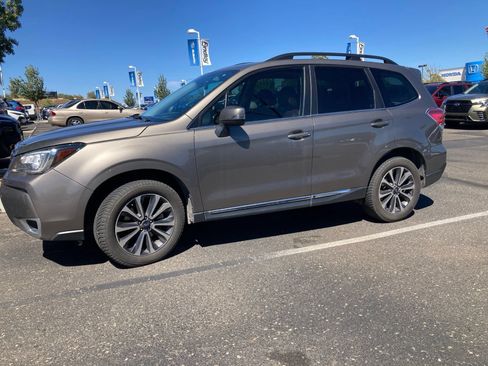 Used 2017 Subaru Forester 2.0XT Touring AWD/4WD image 2