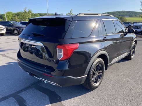 Used 2020 Ford Explorer XLT w/ Equipment Group 202A AWD/4WD image 7