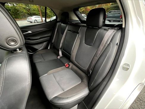 Certified 2022 Buick Encore GX Select w/ Sport Touring Package image 20