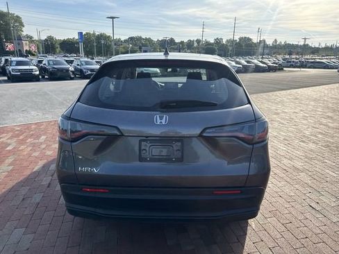 Certified 2024 Honda HR-V LX image 13