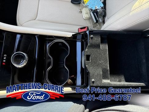 Used 2022 Jeep Grand Cherokee L Limited w/ Luxury Tech Group II RWD image 23