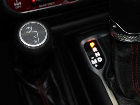 Used 2021 Jeep Gladiator Rubicon w/ Trailer Tow Package image 39