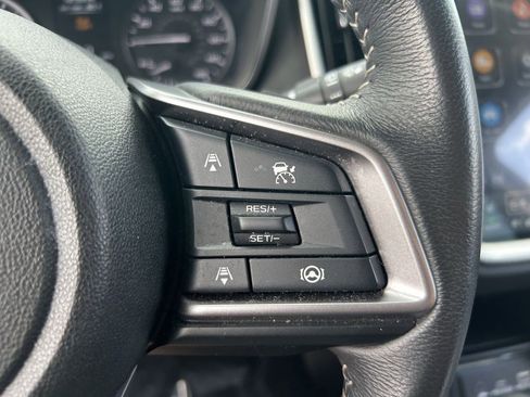 Used 2025 Subaru Ascent Premium AWD/4WD image 17