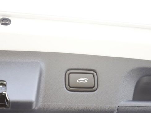 Certified 2025 Hyundai Palisade Calligraphy image 4