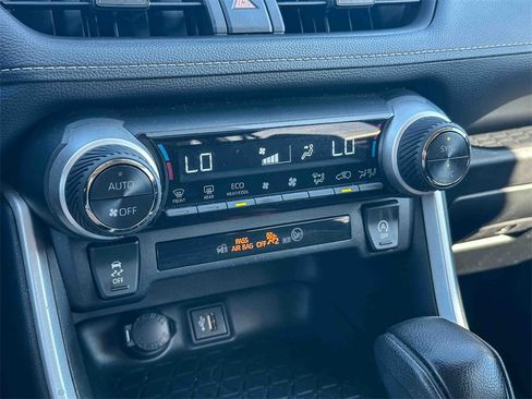 Certified 2024 Toyota RAV4 XLE image 32